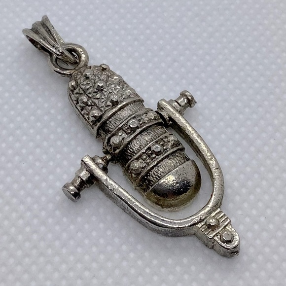 Silver Tone Microphone Pendant - Picture 1 of 3